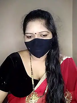 midhly naked strip webcam for live sex video chat