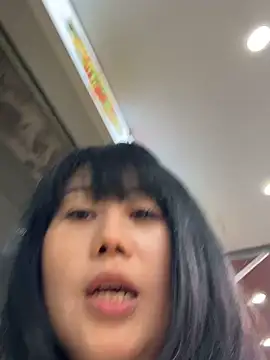 Mili-0 naked strip webcam for live sex video chat