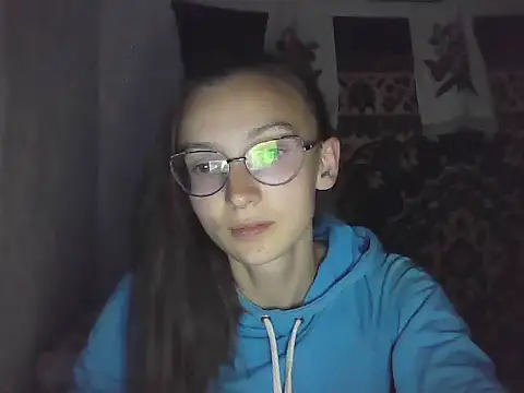 Molli_Wey naked strip webcam for live sex video chat