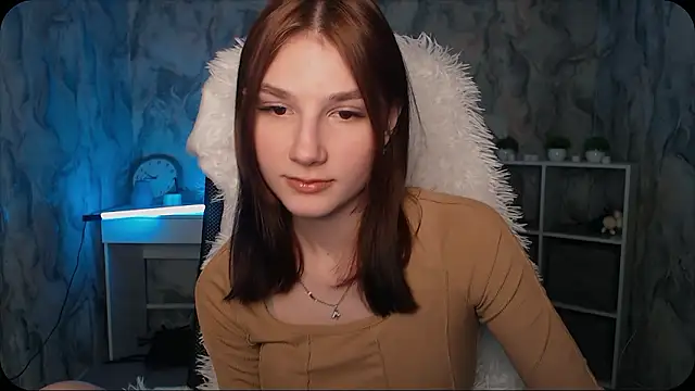 NikkyBlum naked strip webcam for live sex video chat