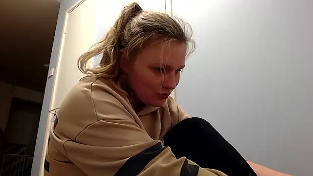 samanthaalice naked strip webcam for live sex video chat