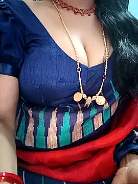 thaniska- naked strip webcam for live sex video chat