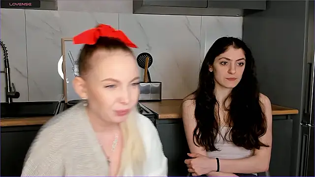 VeronaMary naked strip webcam for live sex video chat
