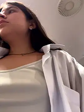 Lila_Stich naked strip webcam for live sex video chat