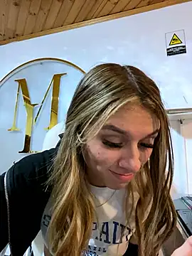 aliison_parker26 naked strip webcam for live sex video chat