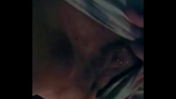 Amy masterbating