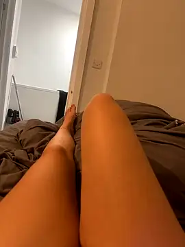 CherryyXx20 naked strip webcam for live sex video chat