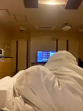 chocolatecakee naked strip webcam for live sex video chat