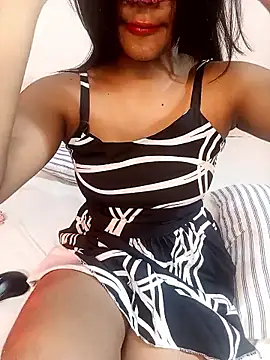 Liyana_Babe naked strip webcam for live sex video chat