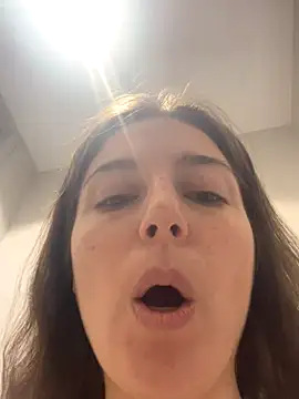 kate_nicepops_242424 naked strip webcam for live sex video chat