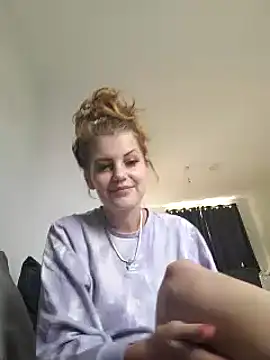 Playful-Summer naked strip webcam for live sex video chat