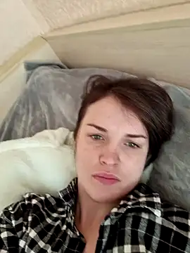 LazyTanukii naked strip webcam for live sex video chat