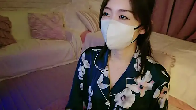 rei_xxx naked strip webcam for live sex video chat