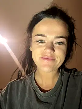 English-Chloe96 naked strip webcam for live sex video chat