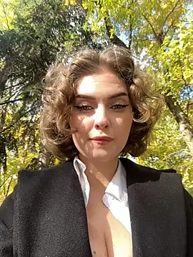 KarenScot naked strip webcam for live sex video chat