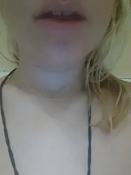 Linda_999 naked strip webcam for live sex video chat