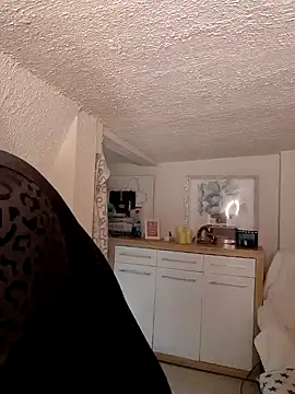 SexyJulia21 naked strip webcam for live sex video chat