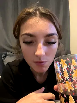 BellaaBanks naked strip webcam for live sex video chat