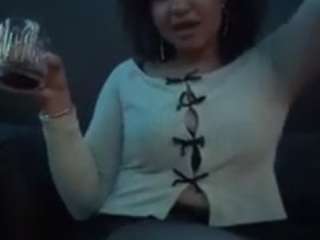 naturalbeautycutie nude hot live sex chat