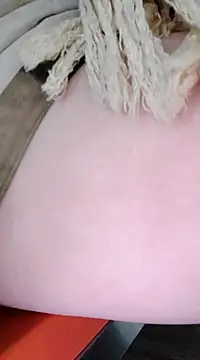 hanhan_11 naked strip webcam for live sex video chat