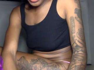 NahstyLuscious nude hot live sex chat