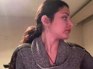 NikkiLuvv nude hot live sex chat