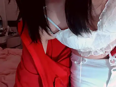 Dou-Yayaya naked strip webcam for live sex video chat