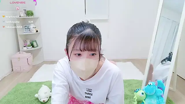 Mami_oO naked strip webcam for live sex video chat