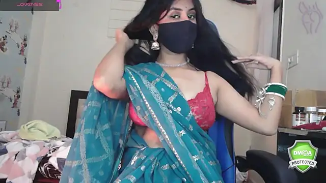 Meadow_Rain naked strip webcam for live sex video chat