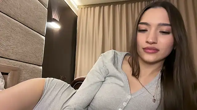 MilenaMilven naked strip webcam for live sex video chat