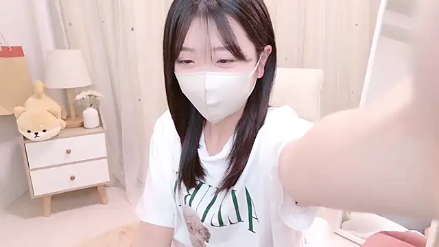 MOMOnya naked strip webcam for live sex video chat