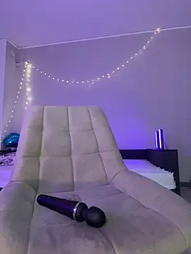 LoveLuna_ naked strip webcam for live sex video chat