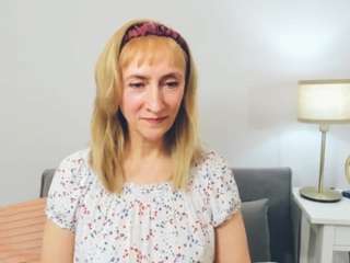 MargaretExperienced nude hot live sex chat