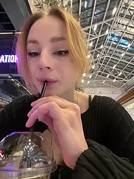 Naomi__Mi naked strip webcam for live sex video chat