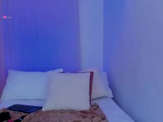 alanna-lovee nude hot live sex chat