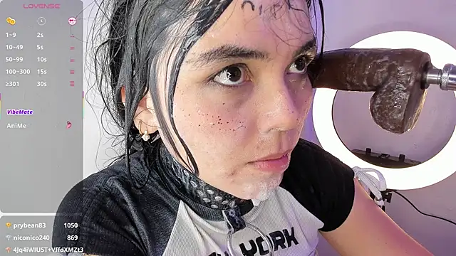 Honey_Jenny_1 naked strip webcam for live sex video chat