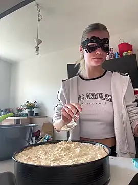 YoungLily666 naked strip webcam for live sex video chat