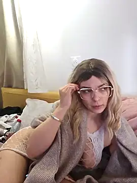 Ambre_La_nebulleuse naked strip webcam for live sex video chat