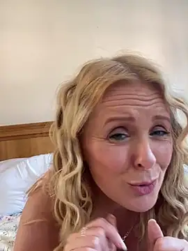 Mistress-LillyRose naked strip webcam for live sex video chat