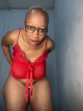 xyz089 naked strip webcam for live sex video chat
