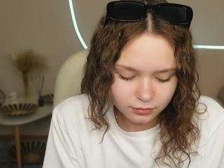 AmityGrindel nude hot live sex chat