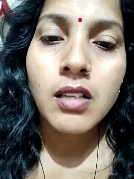 Arini_Arora naked strip webcam for live sex video chat