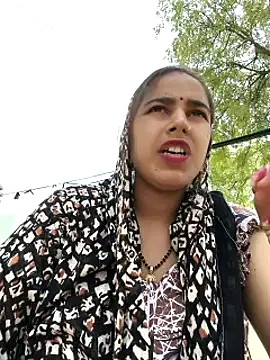 Bansari_Bhardwaj naked strip webcam for live sex video chat