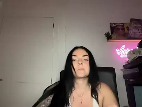 YorkshireLass naked strip webcam for live sex video chat