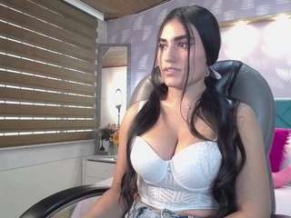 alheli-16 nude hot live sex chat