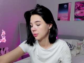 Alice-Bradly nude hot live sex chat