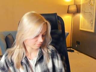 AlodiaBucker nude hot live sex chat