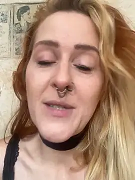 BaddieKitty_JoleneFuego naked strip webcam for live sex video chat