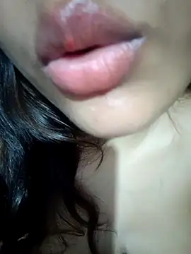 Cute_Riddhi naked strip webcam for live sex video chat