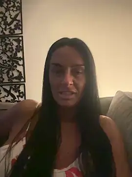 Islaymae_gilf naked strip webcam for live sex video chat